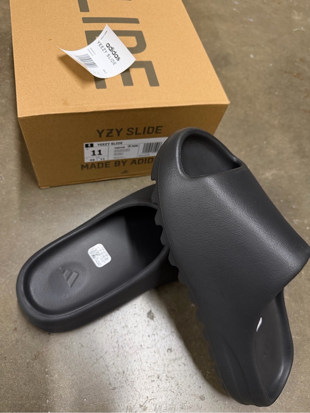 Adidas Yzy slides
